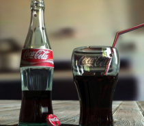Диетологи приравняли соки к Coca-Cola