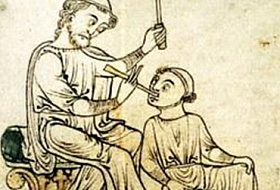 Не пора ли современной медицине перейти на древнекитайскую систему оплаты, как вы думаете?