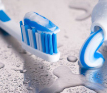 Из чего состоит ваша зубная паста — информация к размышлению